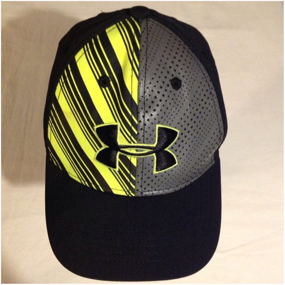 Youth's SM/MD Under Armour Ball Cap Hat